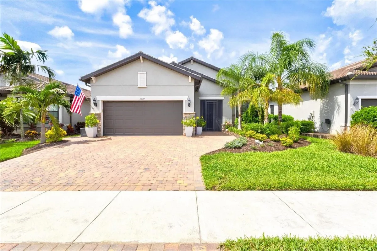 Property Slideshow image 1 of 93 | 13179 borrego st, Venice, FL, 34293