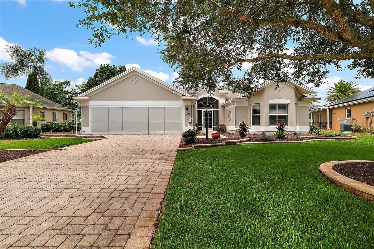 Property Slideshow image 1 of 36 | 1218 camero dr, Lady Lake, FL, 32159