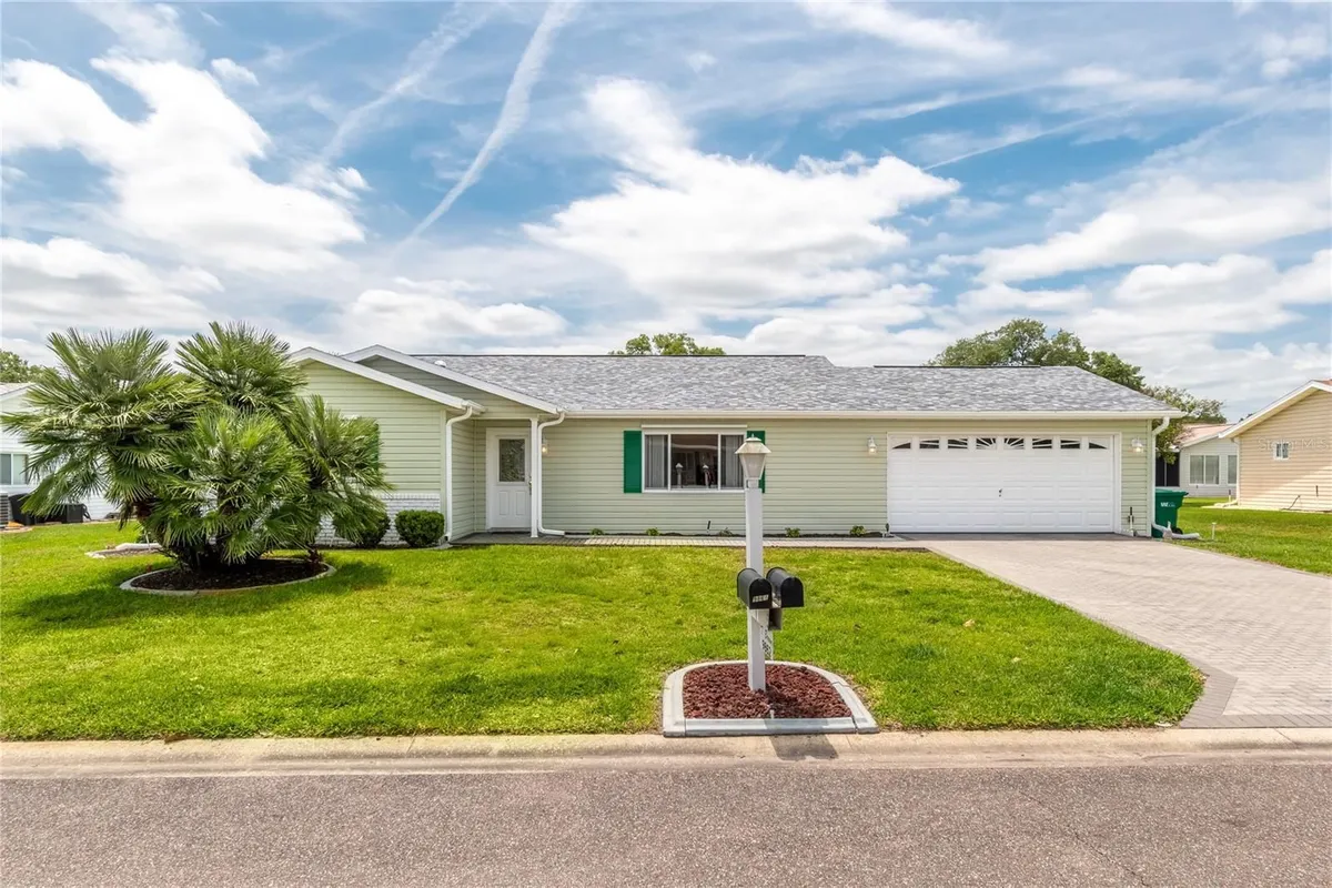 Property Slideshow image 1 of 47 | 9862 se 179th pl, Summerfield, FL, 34491