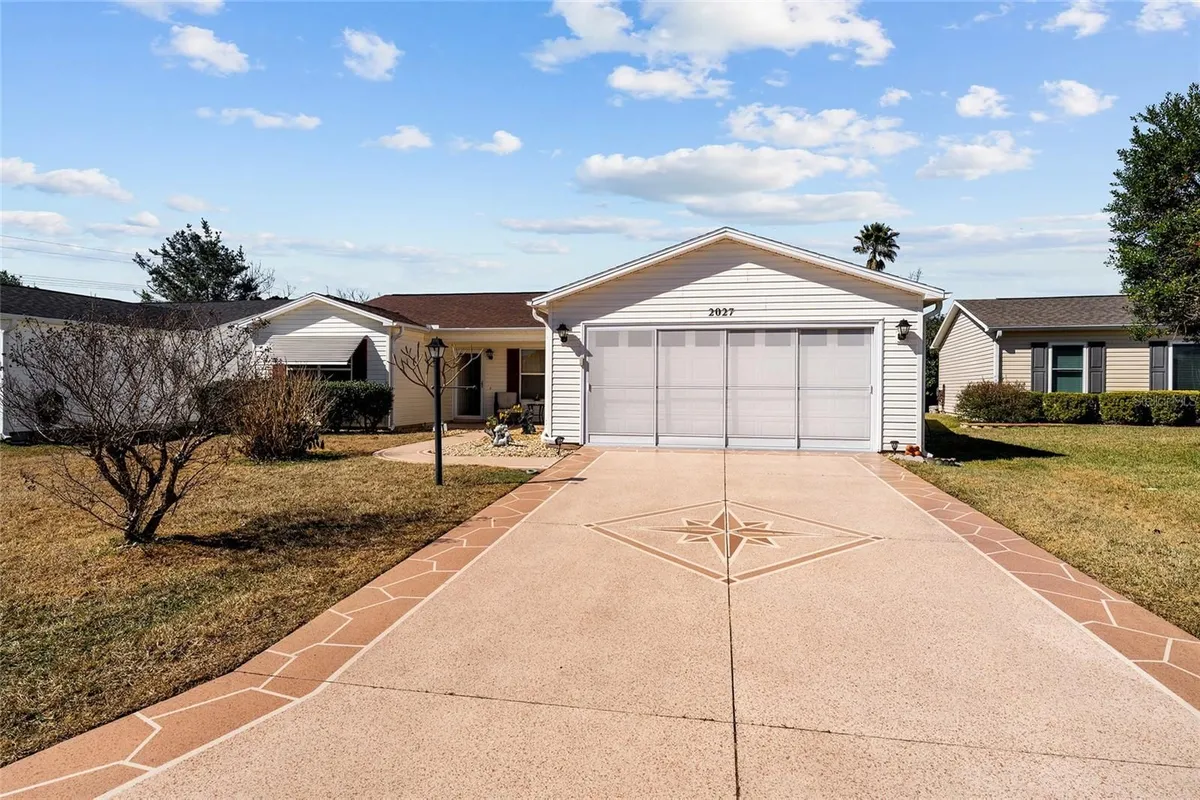 Property Slideshow image 1 of 32 | 2027 cipriano pl, The Villages, FL, 32159