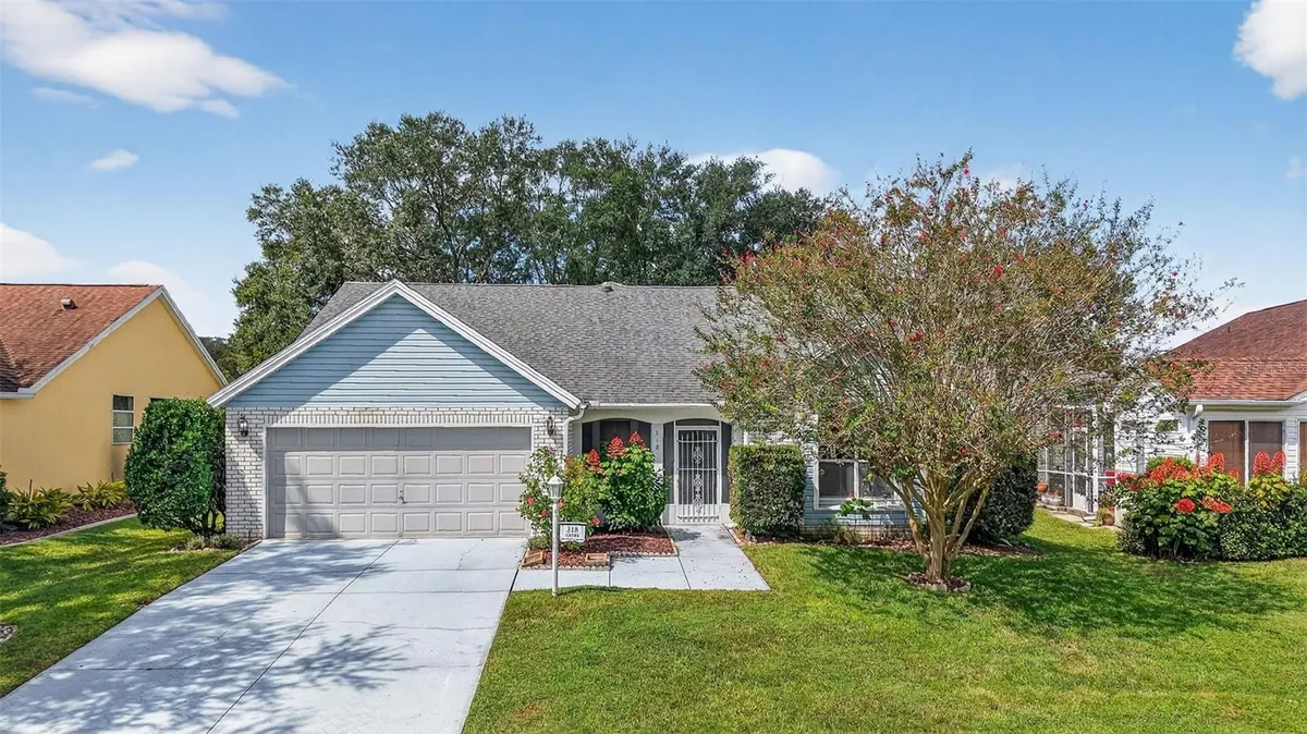 Property Slideshow image 1 of 35 | 318 del mar dr, The Villages, FL, 32159