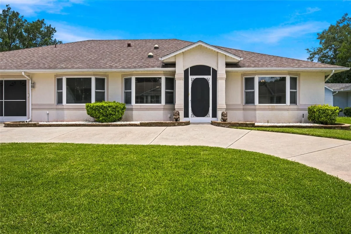 Property Slideshow image 1 of 61 | 27202 racquet cir, Leesburg, FL, 34748