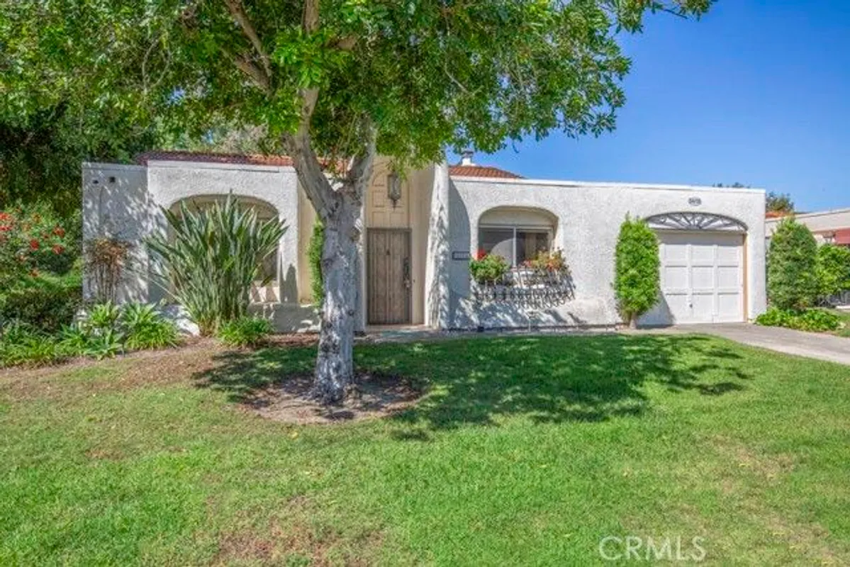 Property Slideshow image 1 of 27 | 3418 calle azul a, Laguna Woods, CA, 92637