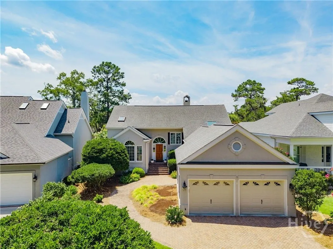 Property Slideshow image 1 of 38 | 31 sparnel rd, Savannah, GA, 31411