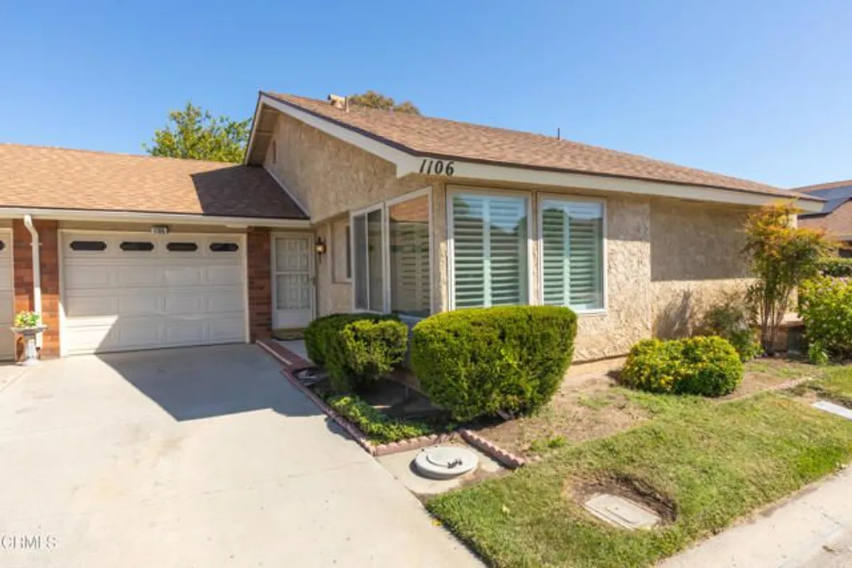 Property Slideshow image 1 of 39 | 1106 village 1 -, Camarillo, CA, 93012