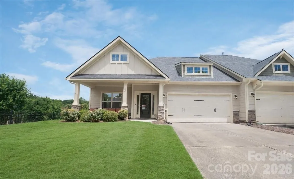 Property Slideshow image 1 of 37 | 103 canter ln, Mooresville, NC, 28115