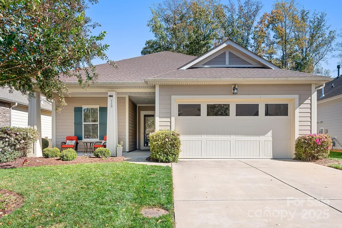 Property Slideshow image 1 of 45 | 115 chimney rock ct, Denver, NC, 28037