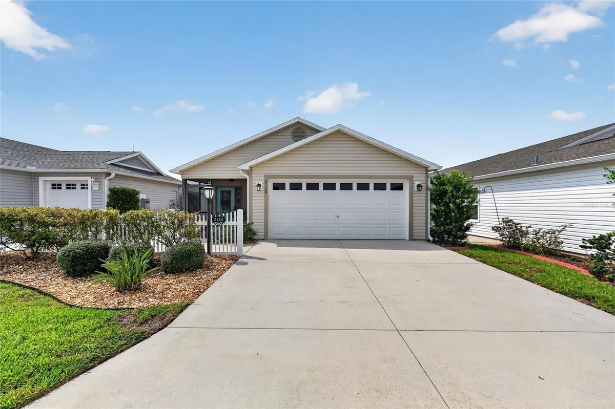 Property Slideshow image 1 of 32 | 2130 weber ct, The Villages, FL, 32163
