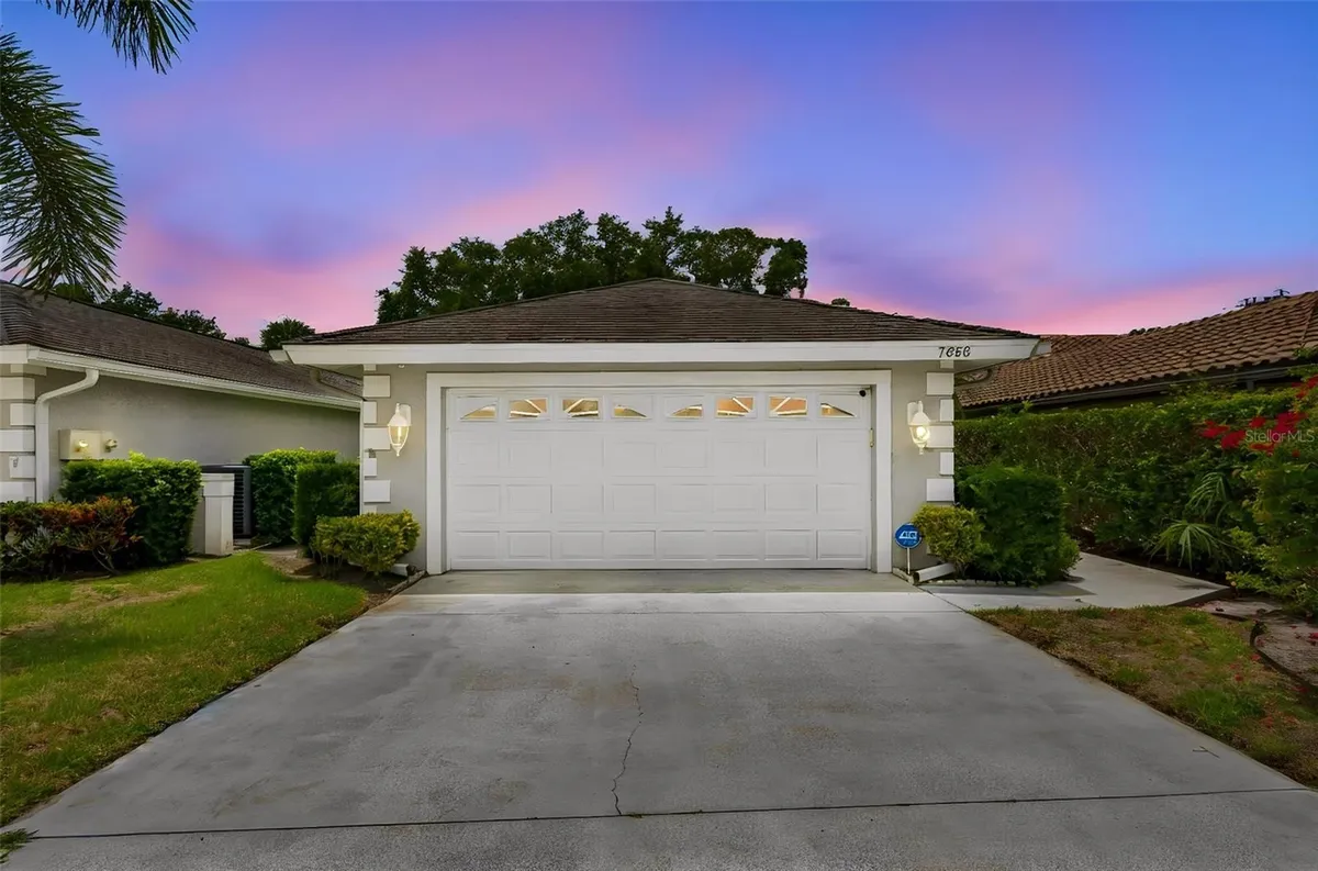 Property Slideshow image 1 of 60 | 7656 palm aire ln, Sarasota, FL, 34243