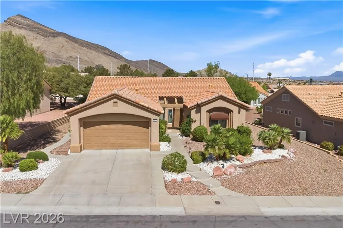 Property Slideshow image 1 of 60 | 3021 darby falls dr, Las Vegas, NV, 89134