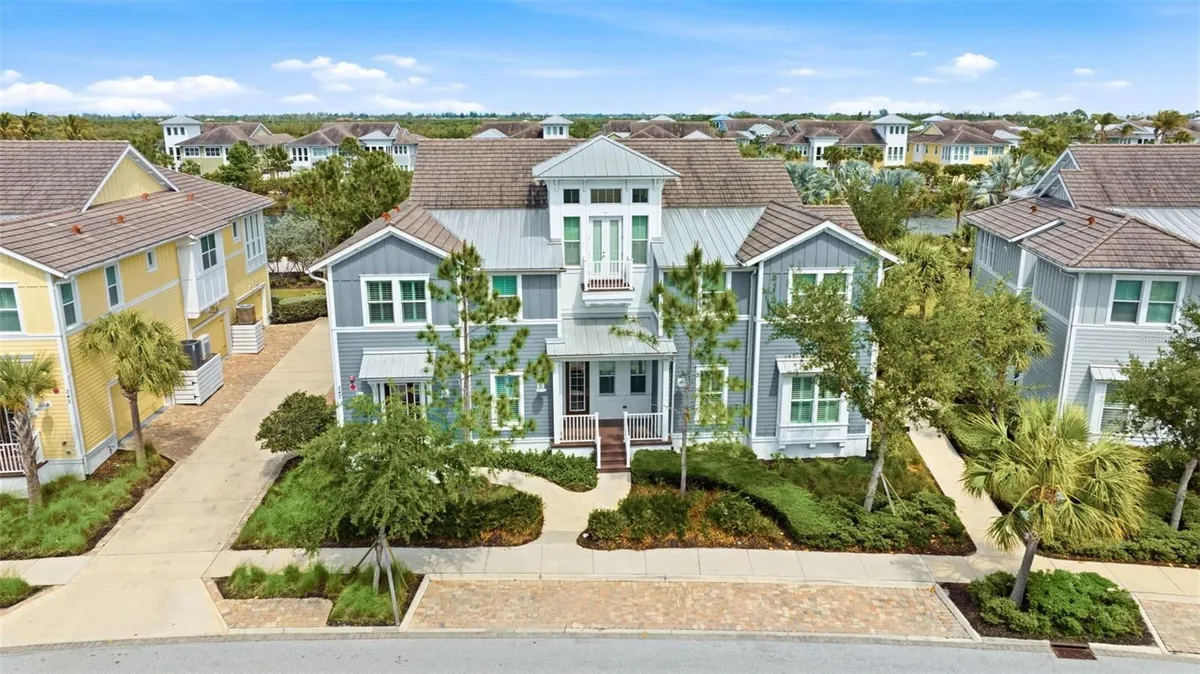Property Slideshow image 1 of 70 | 347 compass point dr 201, Bradenton, FL, 34209