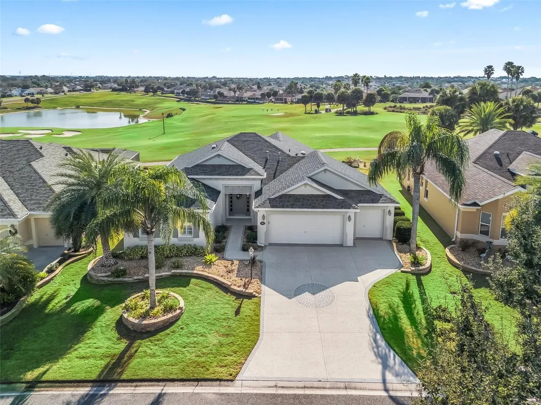 Property Slideshow image 1 of 49 | 550 little river path, The Villages, FL, 32162