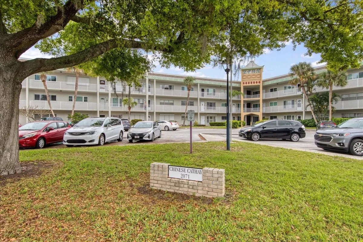 Property Slideshow image 1 of 41 | 2071 australia way 37, Clearwater, FL, 33763