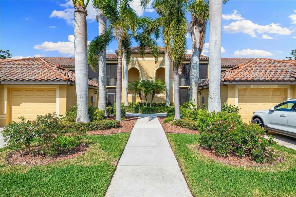 Property Slideshow image 1 of 79 | 7149 river hammock dr 101, Bradenton, FL, 34212