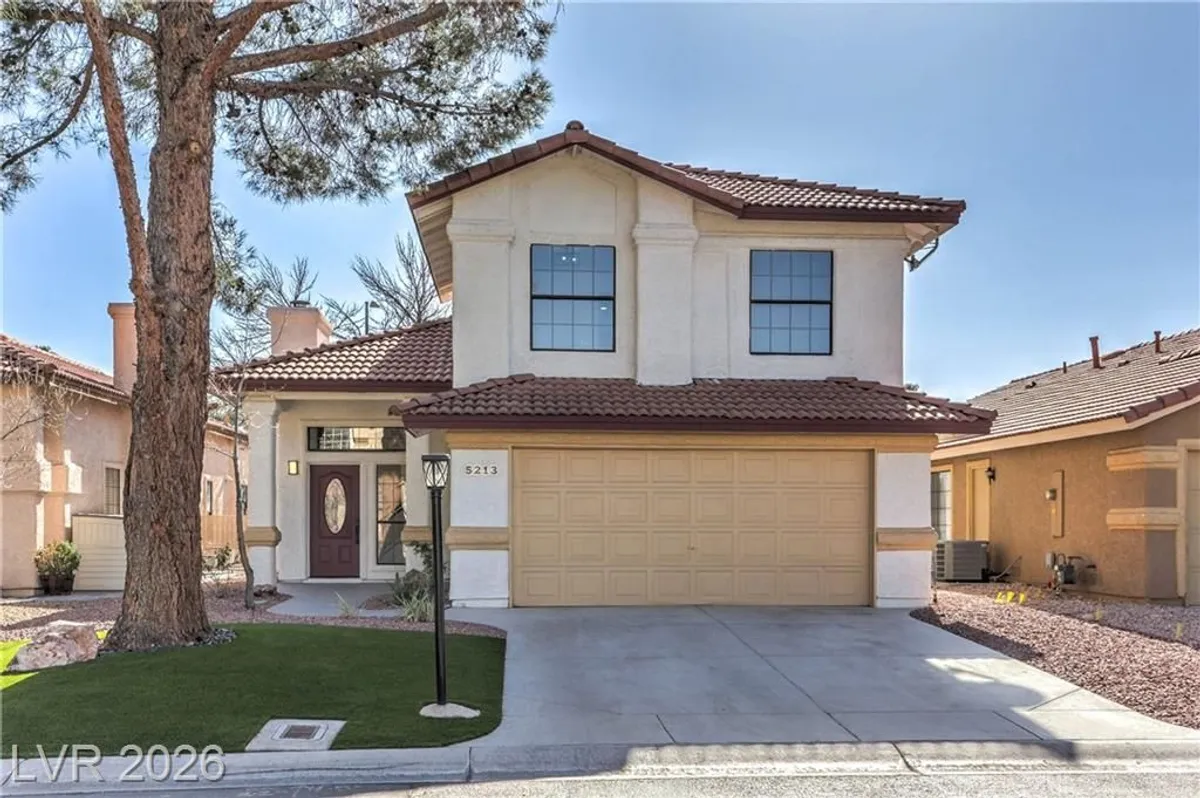 Property Slideshow image 1 of 40 | 5213 tamanar dr, Las Vegas, NV, 89130