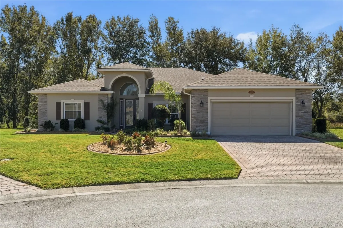 Property Slideshow image 1 of 43 | 4191 aberdeen ln, Lake Wales, FL, 33859