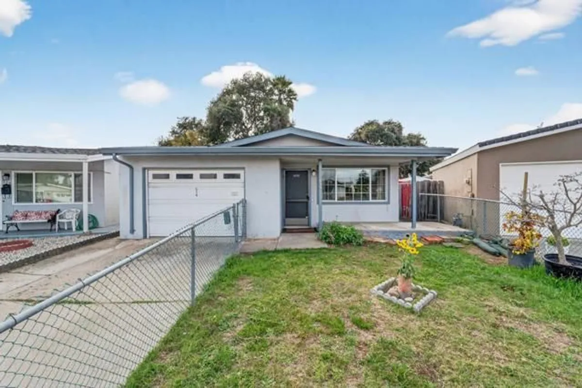 Property Slideshow image 1 of 37 | 514 argos cir, Watsonville, CA, 95076