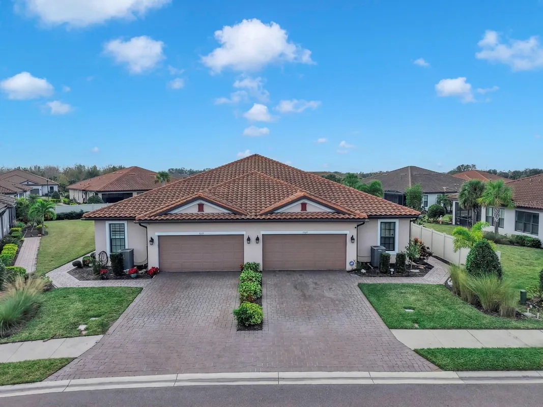 Property Slideshow image 1 of 50 | 5309 taliaferro ct, Palmetto, FL, 34221