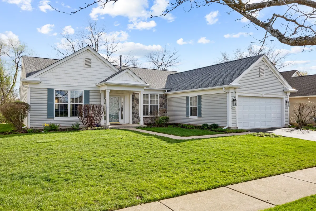 Property Slideshow image 1 of 34 | 13776 fieldstone dr, Huntley, IL, 60142