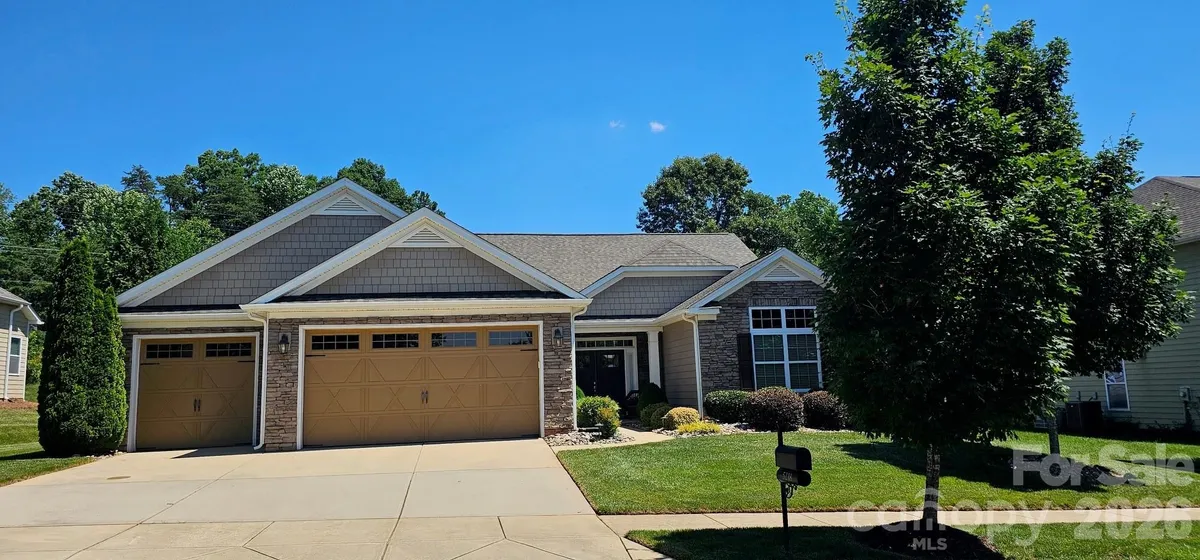 Property Slideshow image 1 of 4 | 5218 casper dr, Charlotte, NC, 28214