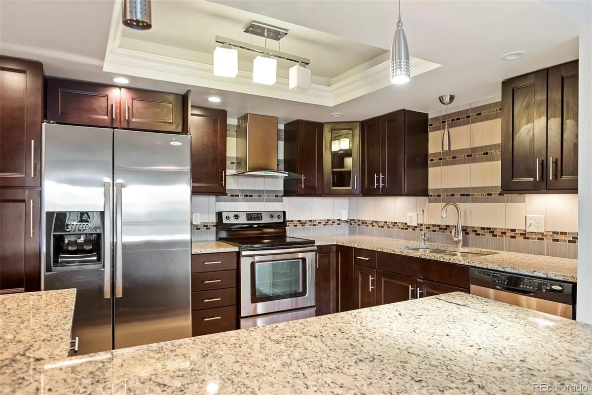 Property Slideshow image 1 of 30 | 13601 e marina dr 505, Aurora, CO, 80014