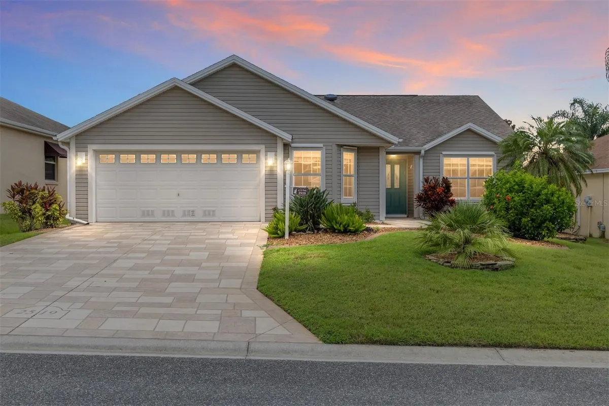 Property Slideshow image 1 of 19 | 2519 hanlon ter, The Villages, FL, 32162