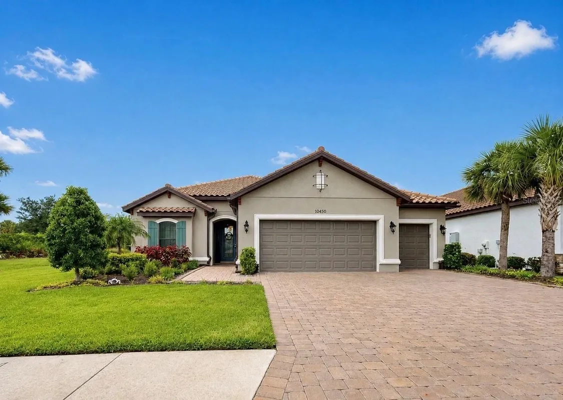 Property Slideshow image 1 of 89 | 10505 wicker park pl, Palmetto, FL, 34221