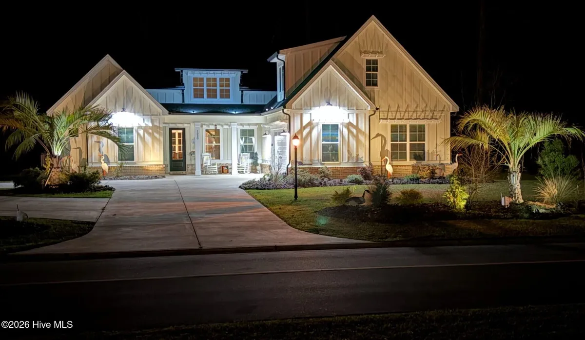 Property Slideshow image 1 of 80 | 1220 n middleton dr, Calabash, NC, 28467