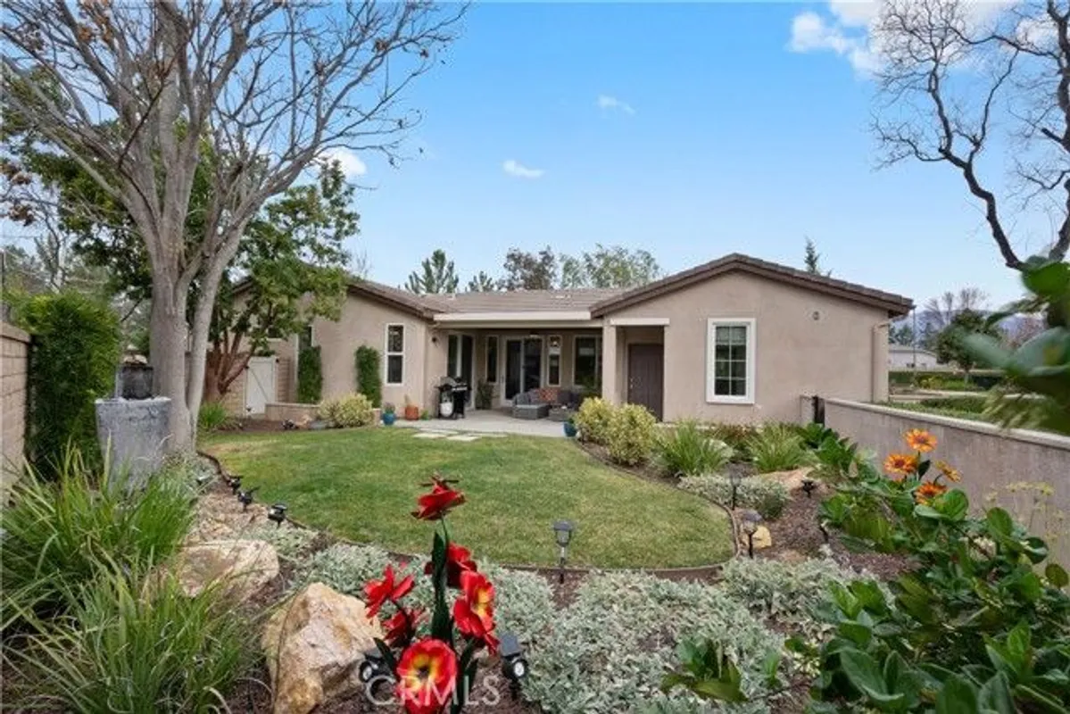 Property Slideshow image 1 of 67 | 125 slippery rock crk, Beaumont, CA, 92223