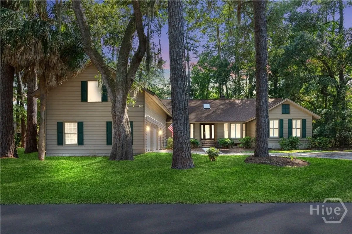 Property Slideshow image 1 of 44 | 7 planters ln, Savannah, GA, 31411