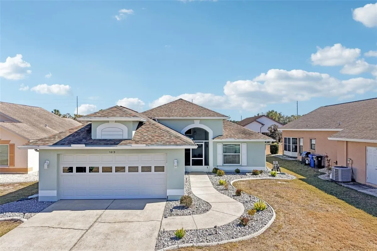 Property Slideshow image 1 of 49 | 1613 e del webb blvd, Sun City Center, FL, 33573