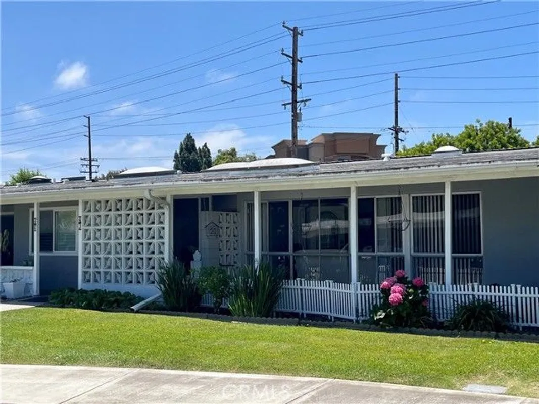 Property Slideshow image 1 of 18 | 14001 thunderbird dr, Seal Beach, CA, 90740