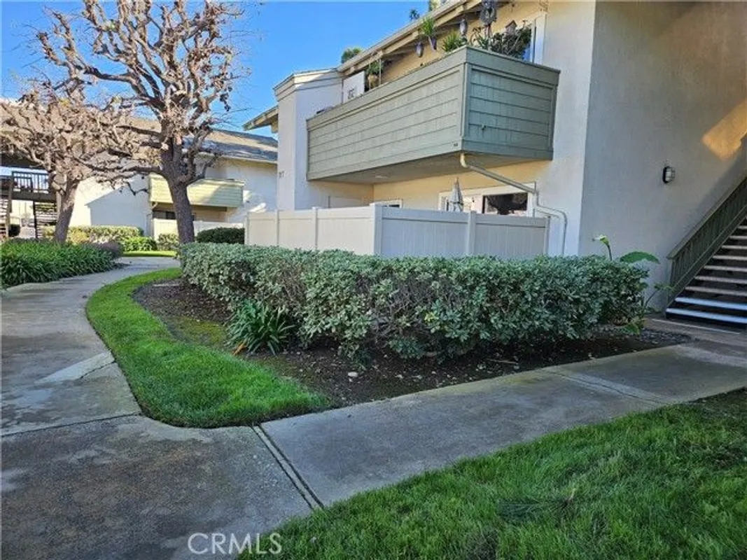 Property Slideshow image 1 of 1 | 8777 coral springs ct unit 8c, Huntington Beach, CA, 92646