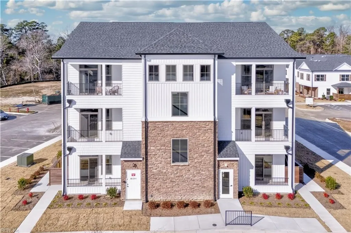 Property Slideshow image 1 of 1 | 13305 leighton way, Suffolk, VA, 23435