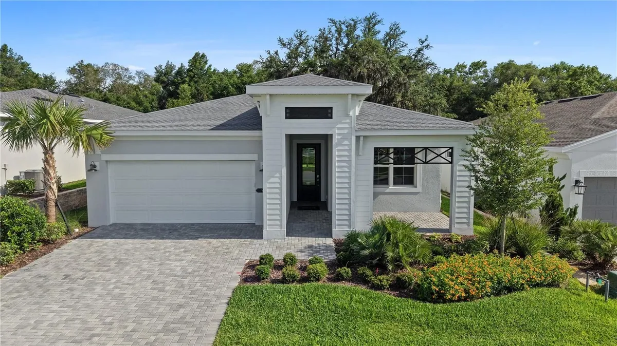 Property Slideshow image 1 of 43 | 948 club cresswind dr, Lady Lake, FL, 32159