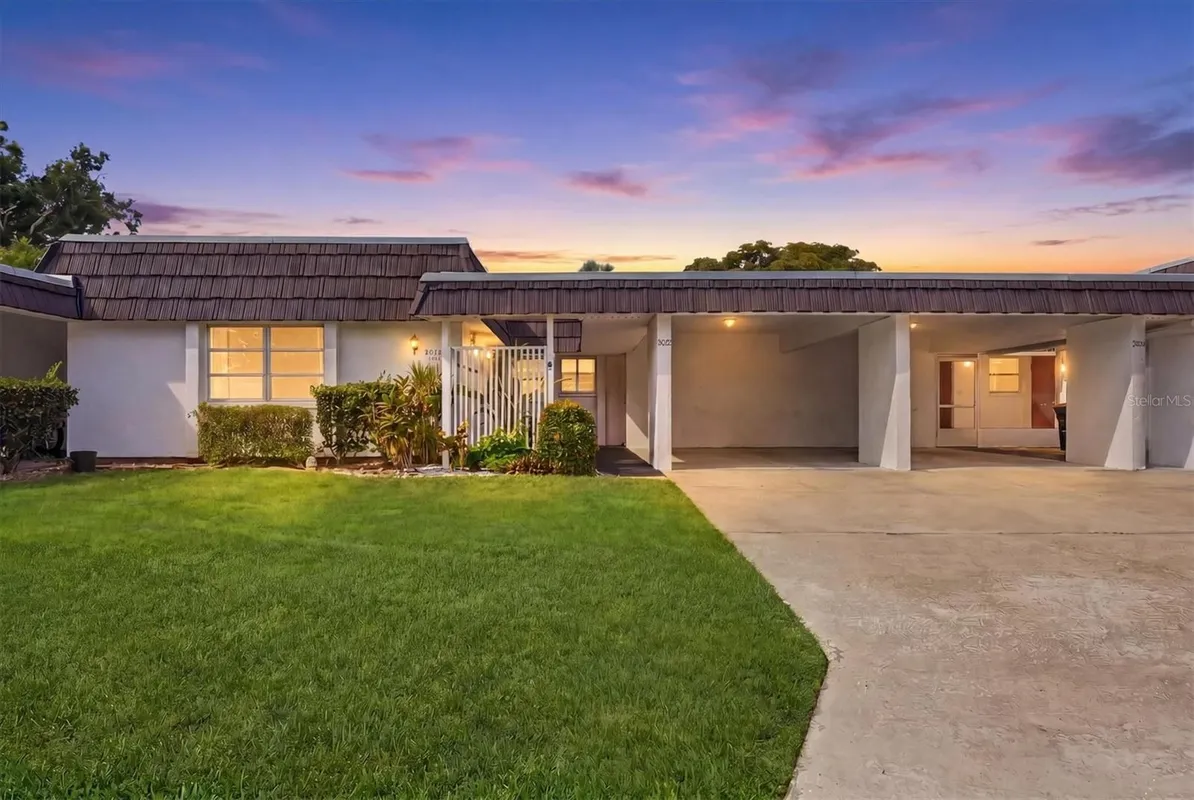 Property Slideshow image 1 of 53 | 3960 lakeside rd 156, Sarasota, FL, 34232