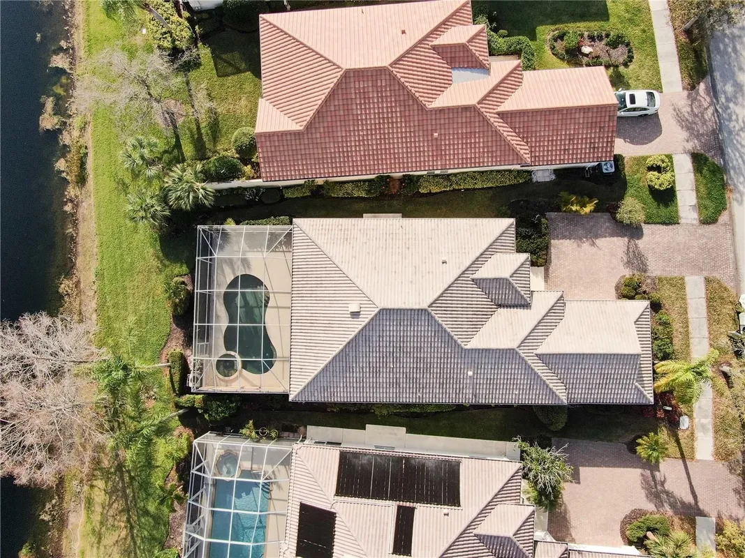 Property Slideshow image 1 of 18 | 5562 octonia pl, Sarasota, FL, 34238