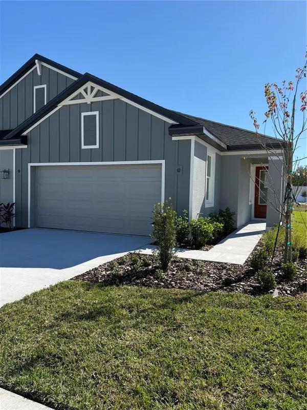 Property Slideshow image 1 of 7 | 3744 nandina cir, Sun City Center, FL, 33573