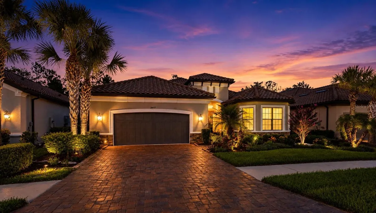 Property Slideshow image 1 of 68 | 20117 umbria hill dr, Tampa, FL, 33647