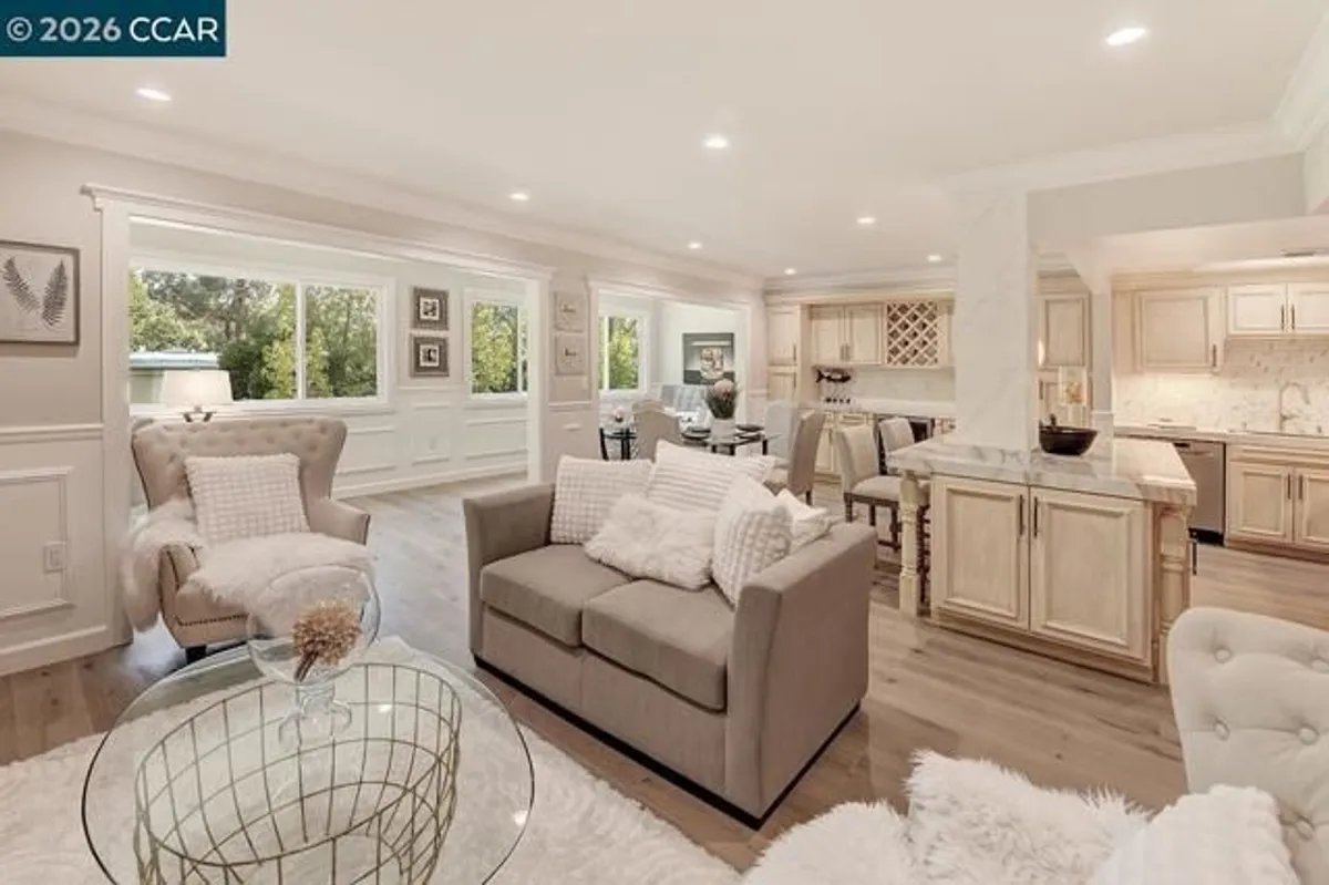 Property Slideshow image 1 of 51 | 2601 pine knoll dr 8, Walnut Creek, CA, 94595
