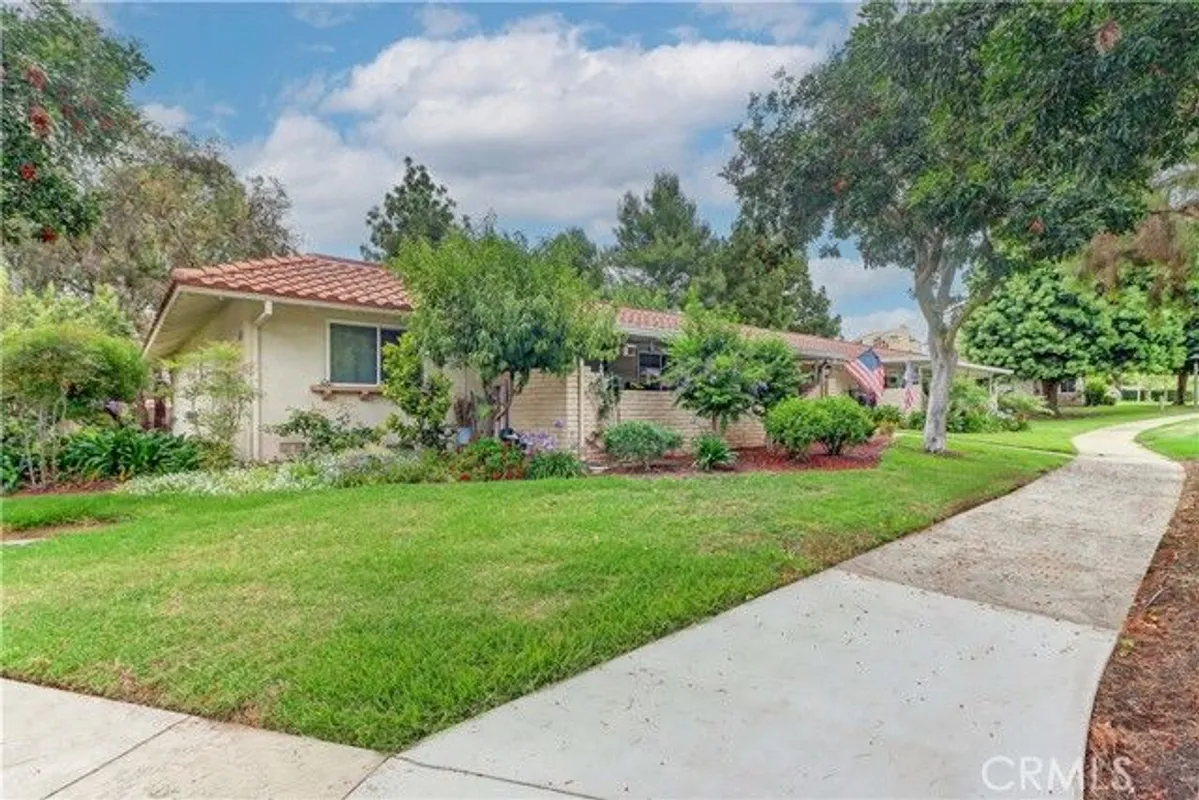 Property Slideshow image 1 of 45 | 5330 bahia blanca n, Laguna Woods, CA, 92637