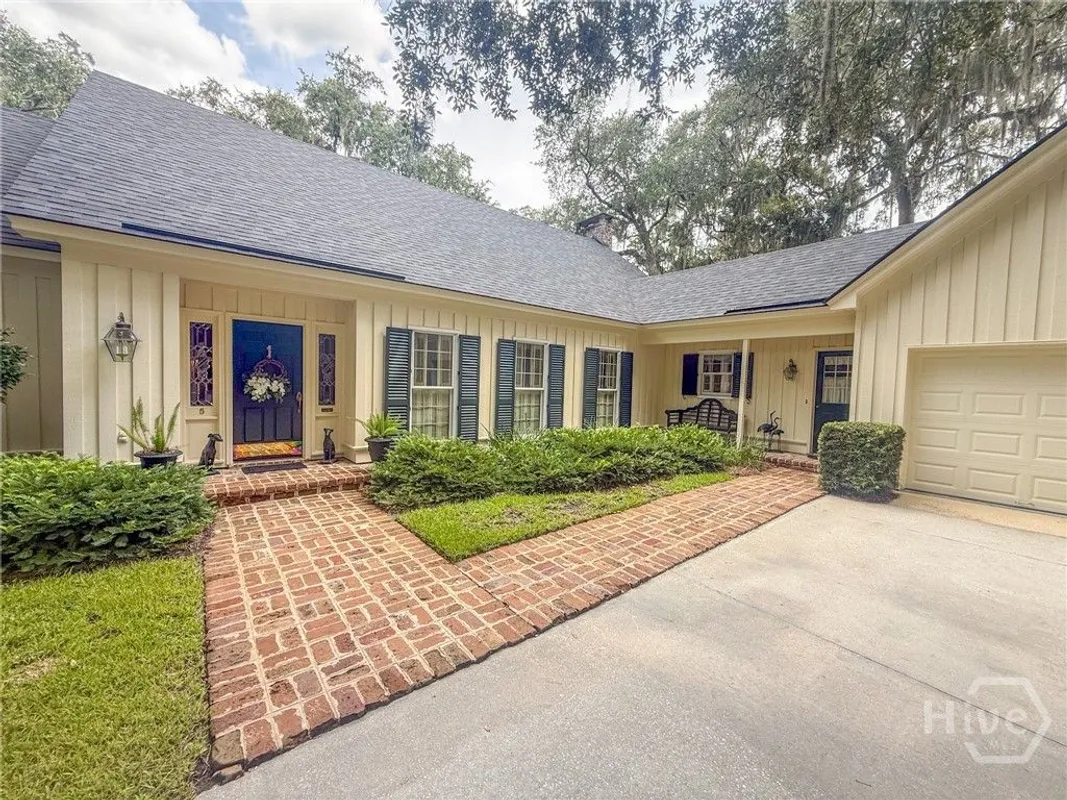 Property Slideshow image 1 of 36 | 5 savy ln, Savannah, GA, 31411