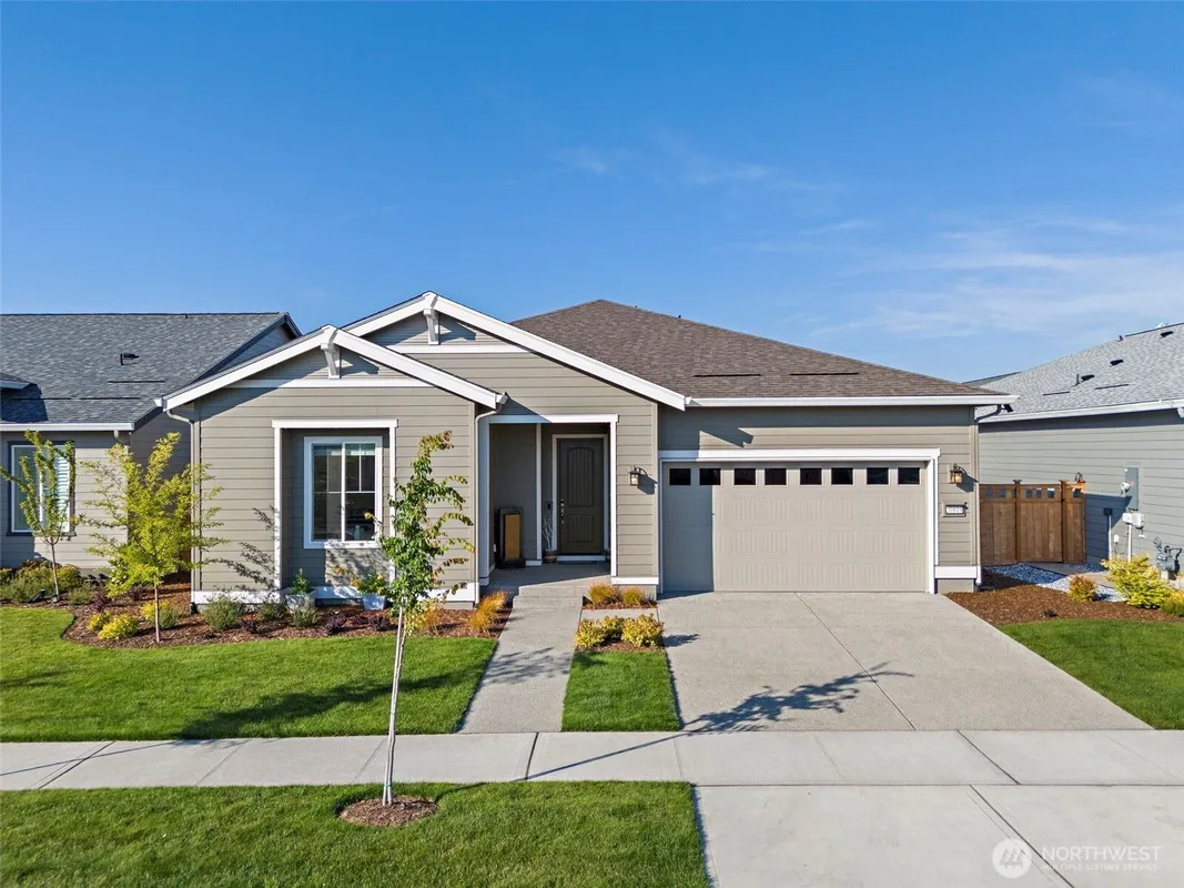 Property Slideshow image 1 of 29 | 20819 150th st, Bonney Lake, WA, 98391