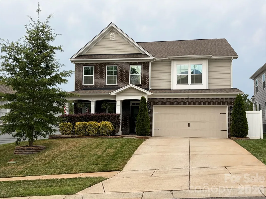 Property Slideshow image 1 of 1 | 641 belle grove dr, Clover, SC, 29710