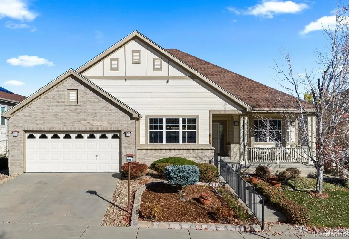 Property Slideshow image 1 of 47 | 8322 s quatar cir, Aurora, CO, 80016