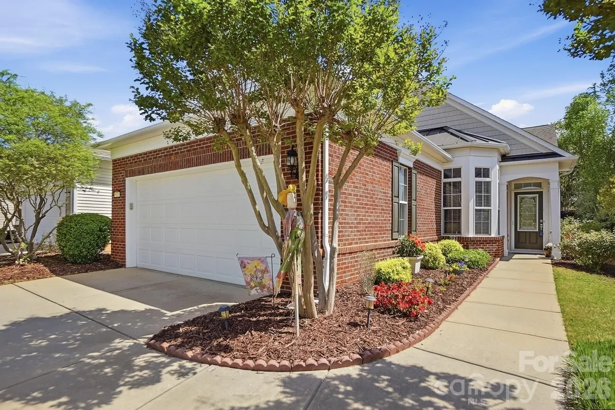 Property Slideshow image 1 of 39 | 5123 grandview dr, Fort Mill, SC, 29707