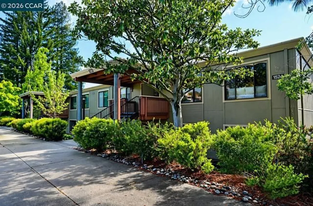 Property Slideshow image 1 of 41 | 1524 golden rain rd 7, Walnut Creek, CA, 94595