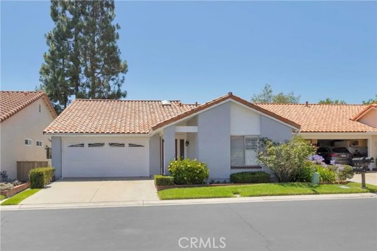 Property Slideshow image 1 of 52 | 28013 espinoza, Mission Viejo, CA, 92692