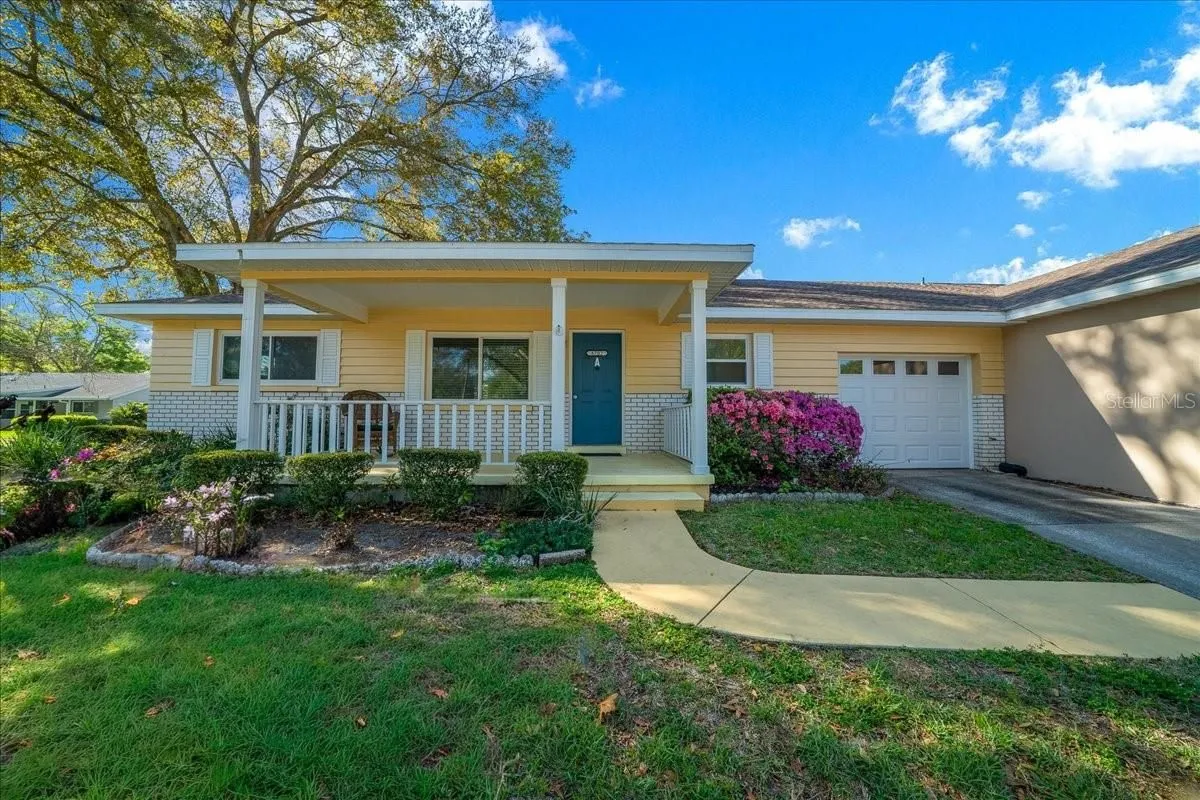 Property Slideshow image 1 of 55 | 8702 sw 94th st a, Ocala, FL, 34481