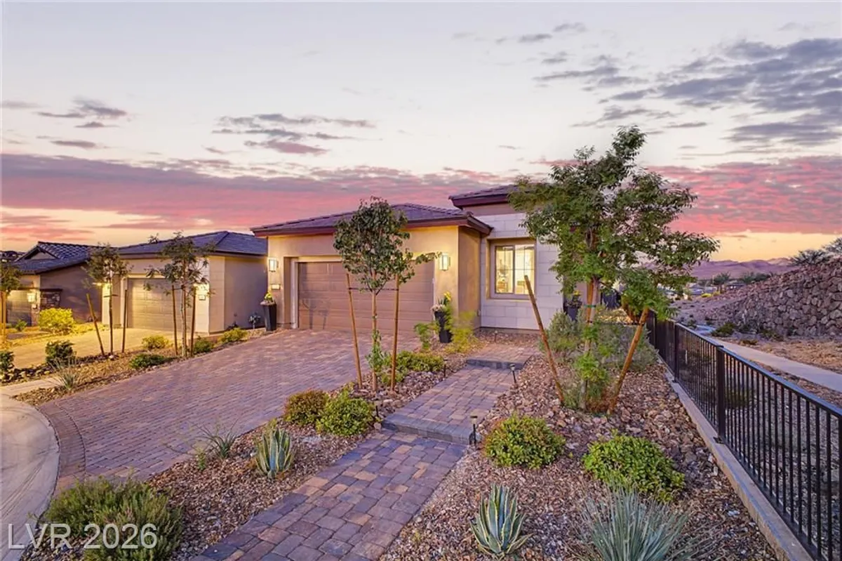 Property Slideshow image 1 of 52 | 134 sedona sands ln, Henderson, NV, 89011